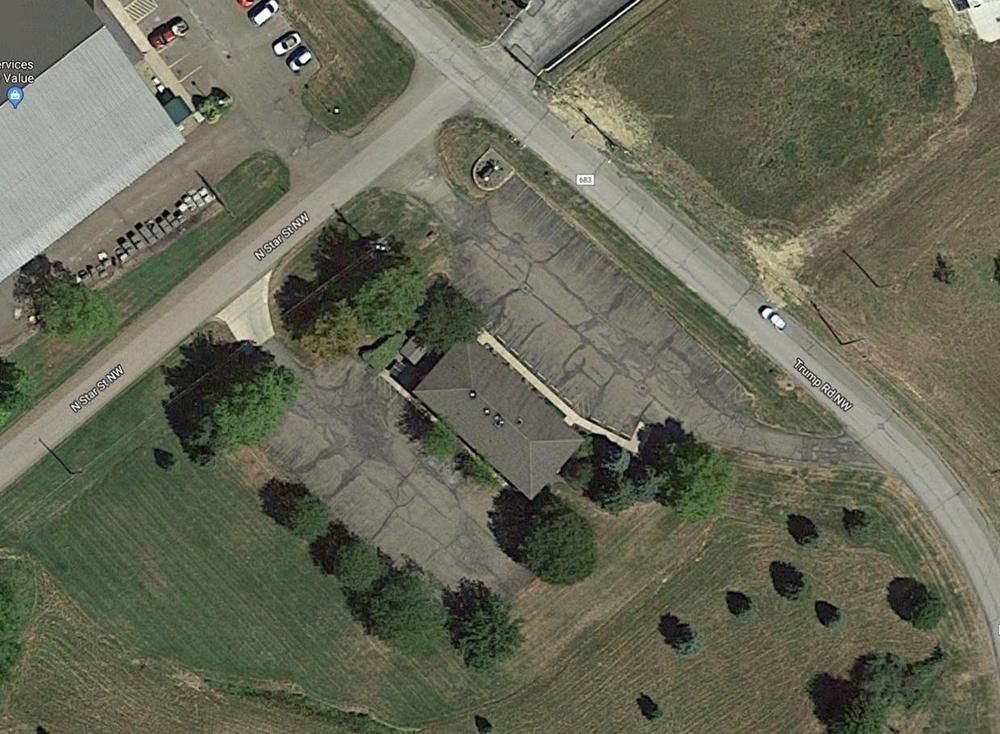 Professional Office Space: 1040 Trump Rd NW, Carrollton, OH 44615